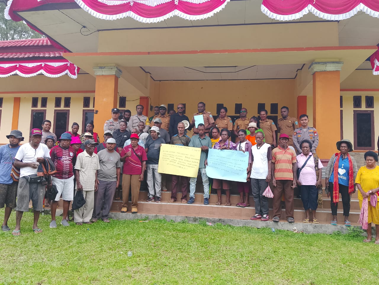 Warga Nauwita Minta Polemik Administrasi Diselesaikan