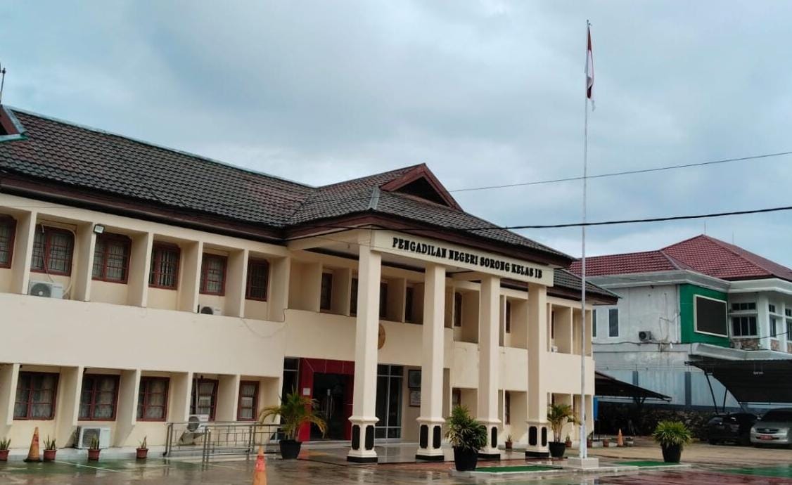 Kuasa Hukum Dr. Origenes Ijie: “Bebas Murni, Nama Baik Harus Dipulihkan, Hentikan Kriminalisasi di Sorong”