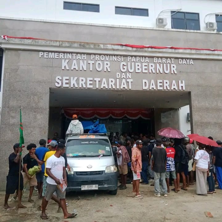 Majelis Gereja Kecam Pemindahan Tapol Papua ke Makassar