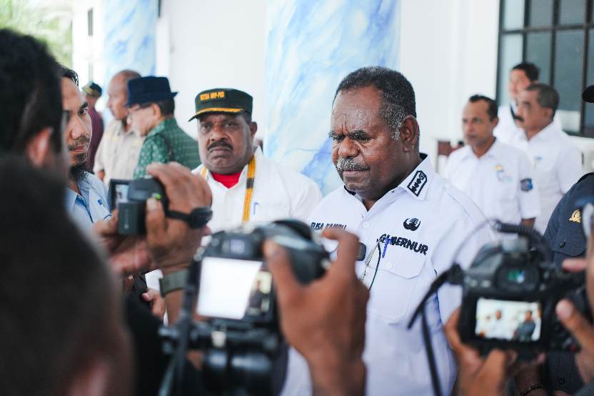 Gubernur Elisa Kambu Tantang Pusat: Kembalikan 3 Pulau, Tanah Leluhur Bukan Mainan Administrasi